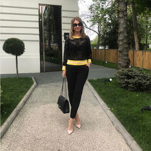 Anamaria Prodan e foarte multumită de noul ei look