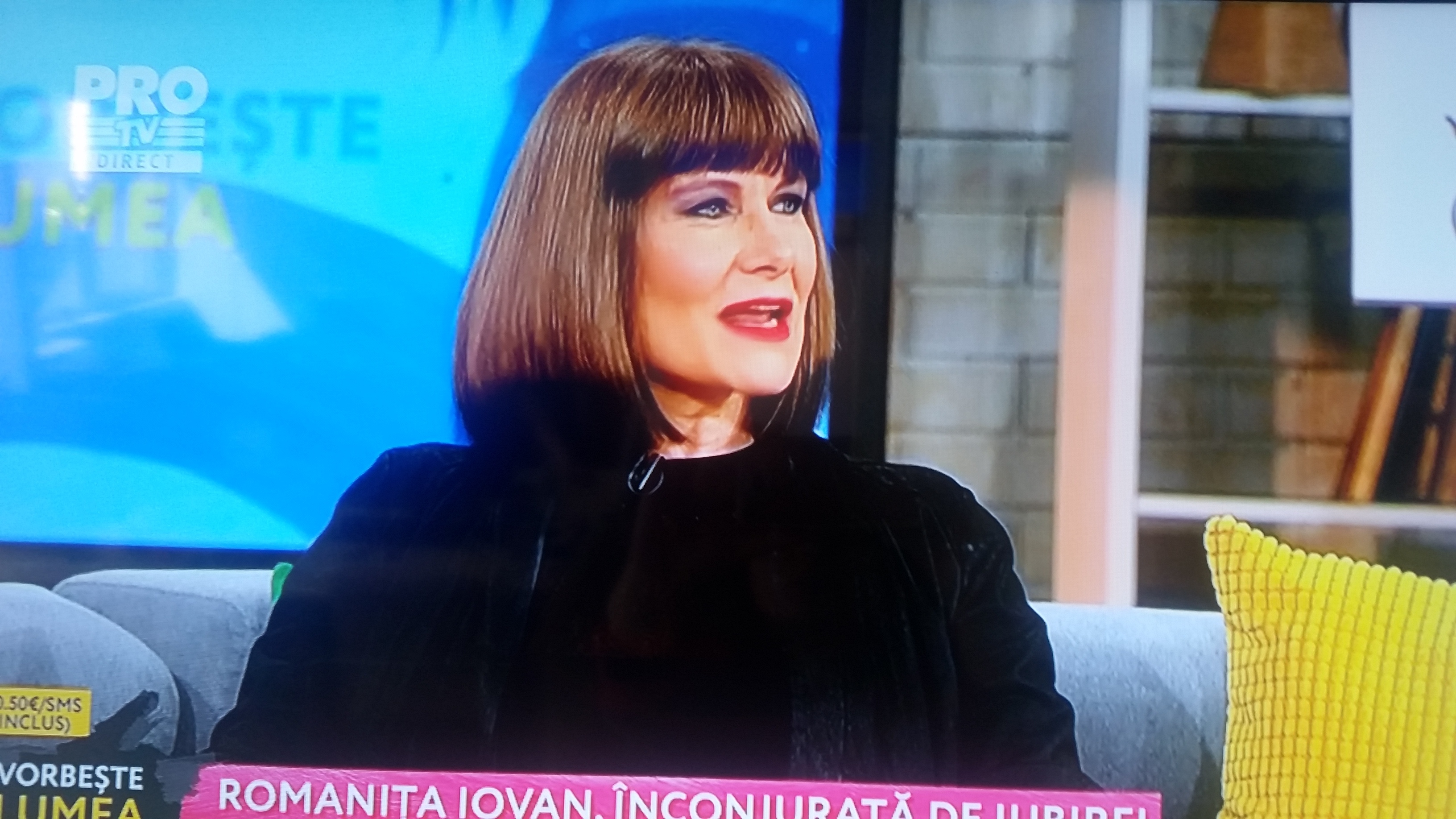 Romaniţa a dezvăluit în direct secretul siluetei sale de invidiat.