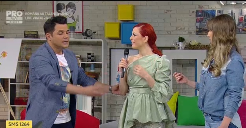 Elena Gheorghe nu s-a îngrăşat mult.