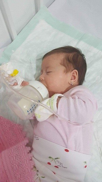 Anais, fetiţa lui Christian şi a Iuliei Sabbagh