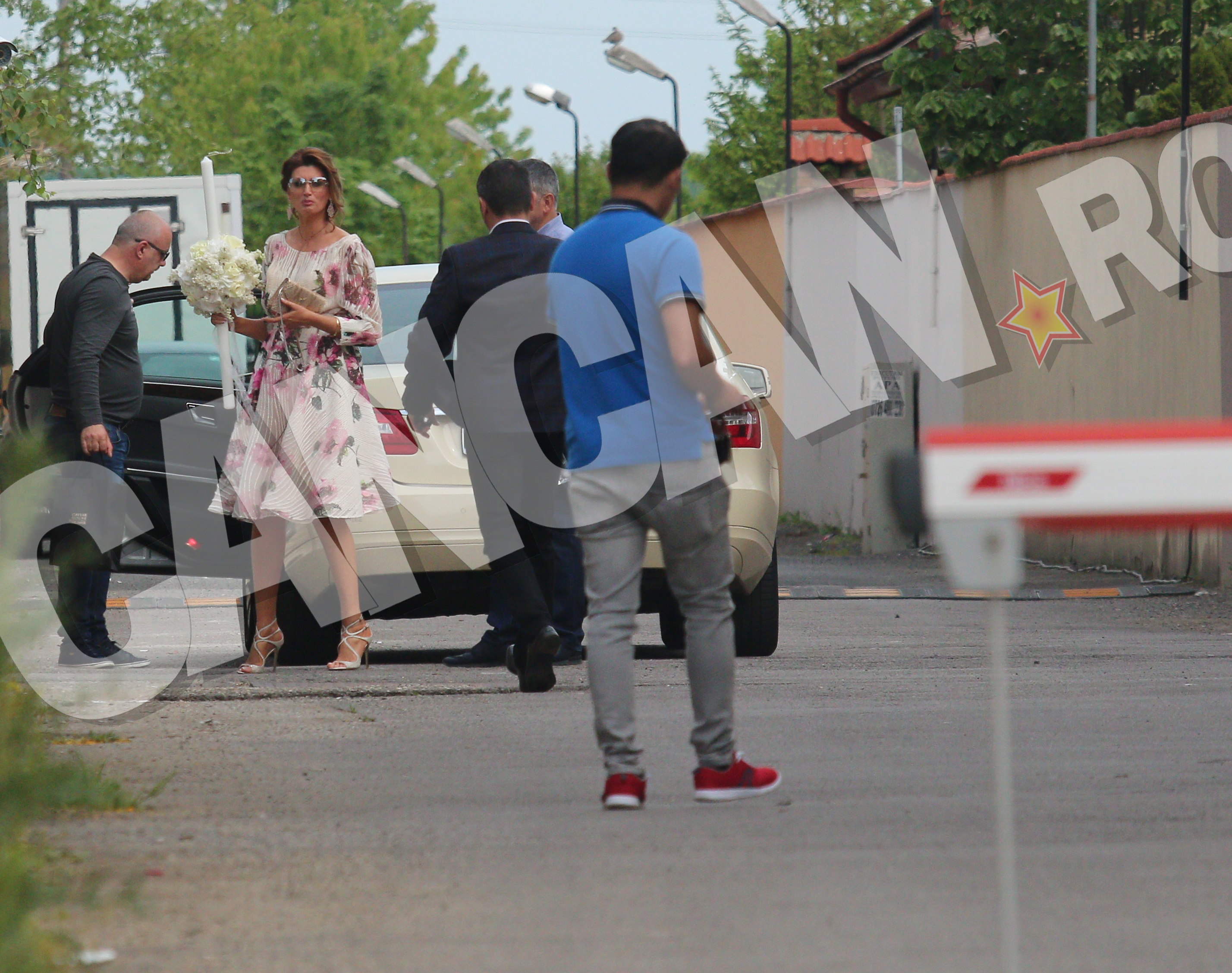 Doctoriţa Alexandra Mihai este naşa lui Milan