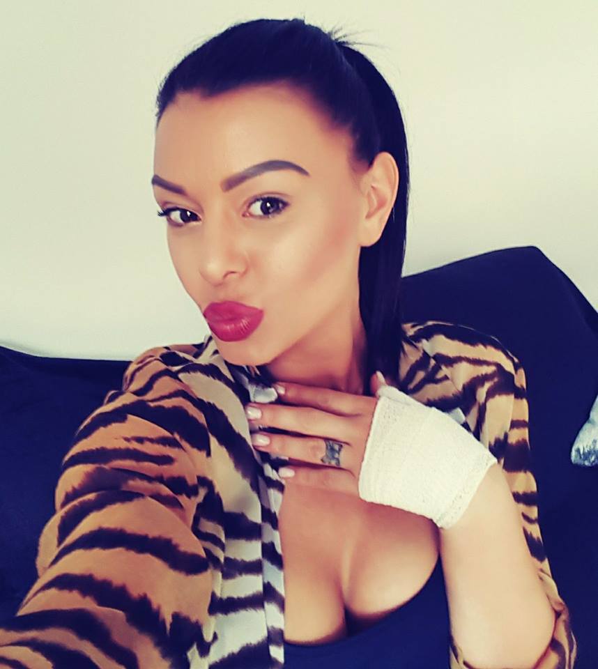 Ana Mocanu s-a ars la mână