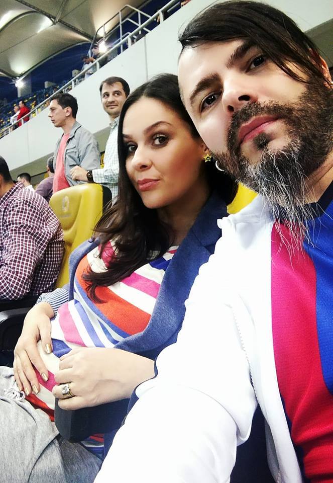 Roxana şi soţul ei, Titi, vor avea primul lor copil.