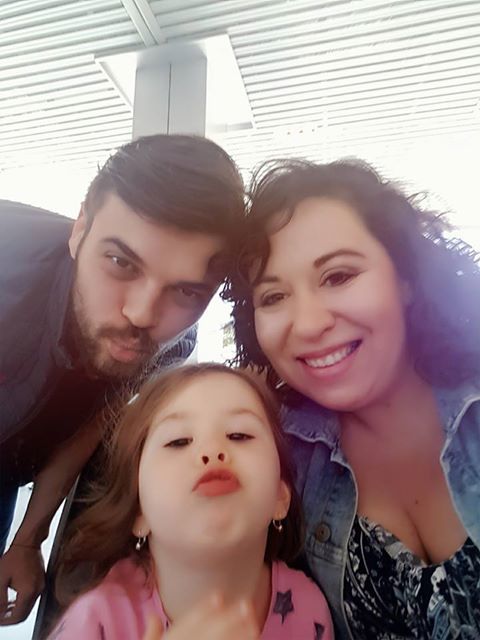 Oana Roman şi-a anunţat fanii că a plecat în vacanţă