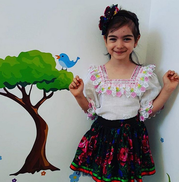 Maria a devenit o adevărată domnişoară.