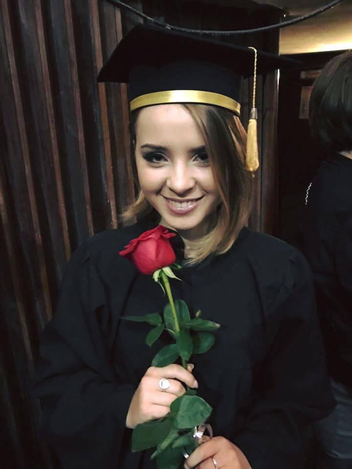 Ilinca Băcilă este foarte mândră că a absolvit liceul