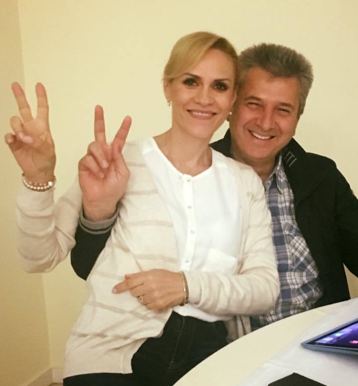 Gabriela Firea şi Florin Pandele, fericiţi după ce FC Voluntari a câştigat Cupa României