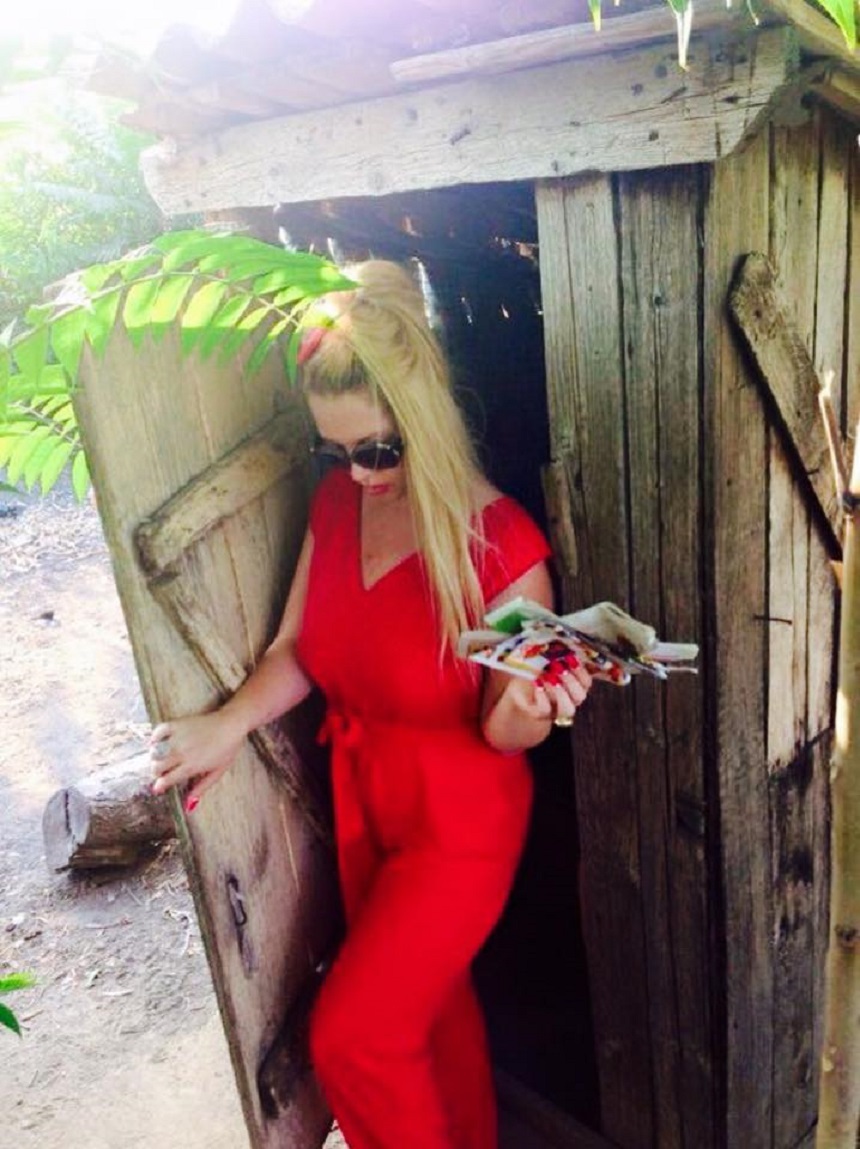 Oana Lis merge în vizită la bunica ei de fiecare dată când are timp liber