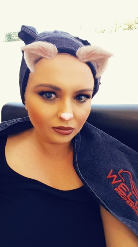 Viorica de la Clejani şi-a transformat chipul cu ajutorul unei aplicatii