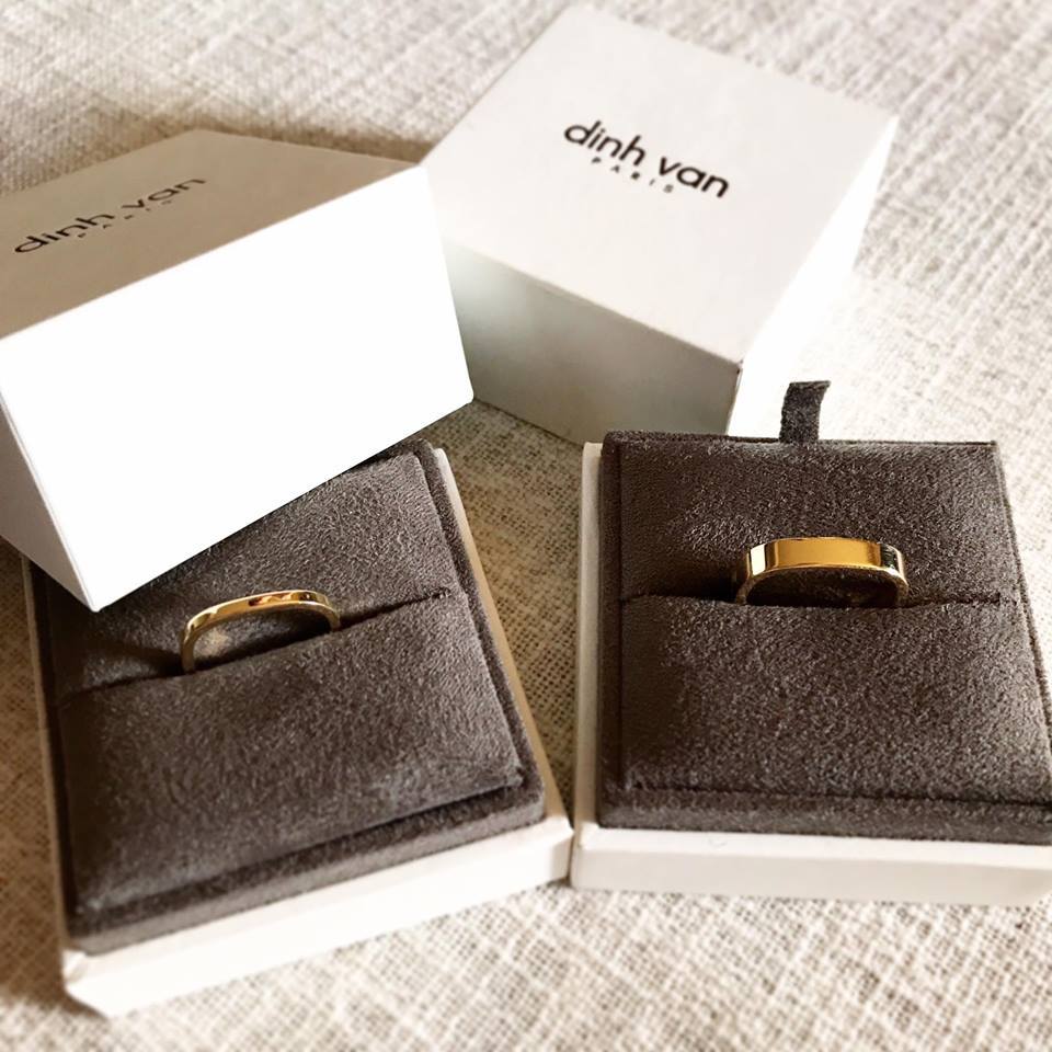 Sorin Brotnei le-a arătat tuturor verighetele alese de el şi soţia lui, Ramona