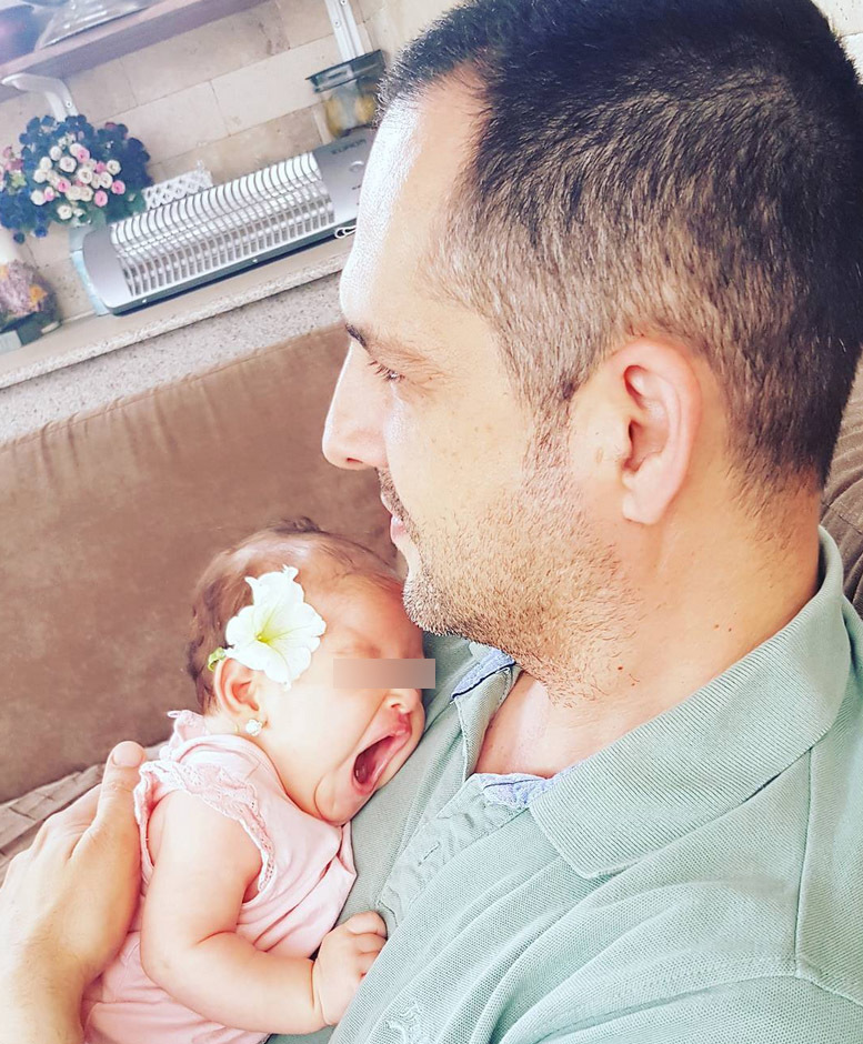 Mădălin Ionescu şi fetiţa lui, Petra