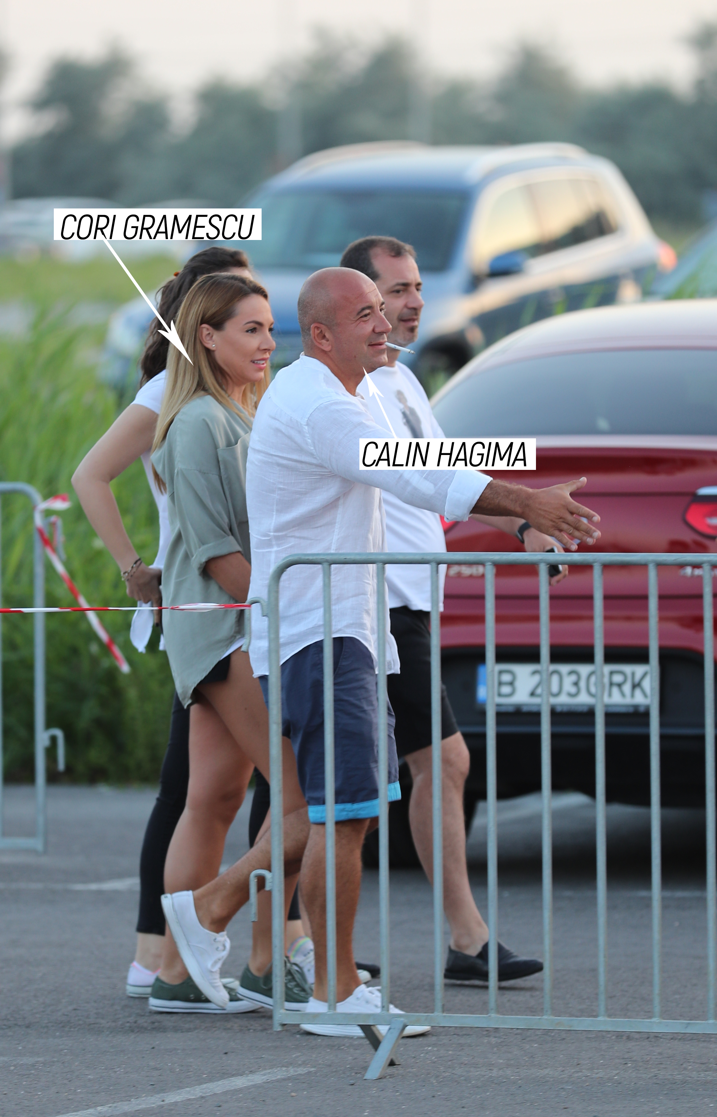 Călin Hagima şi Cori Grămescu nu se mai ascund: s-au ţinut de mână la mare în văzul tuturor