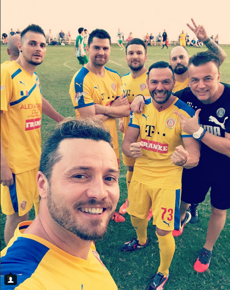 Tavi Clonda şi-a găsit o nouă ocupaţie.