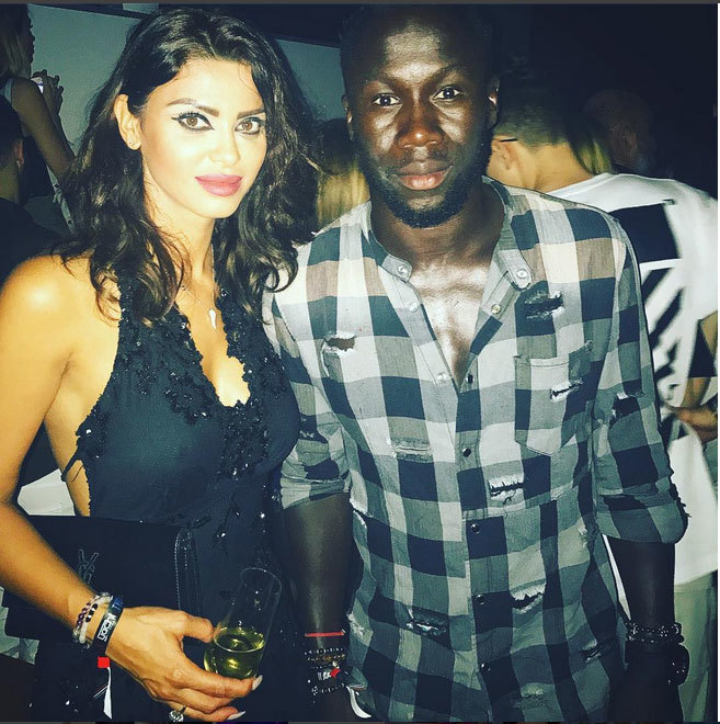 Românca a avut succes şi la prietenii rapperului