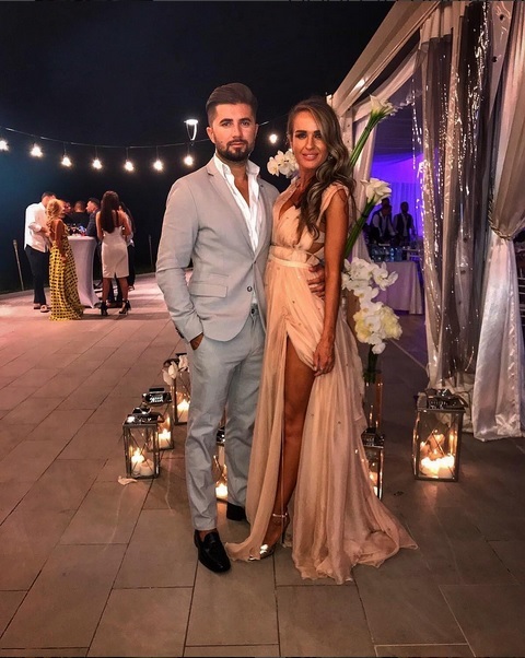 Diana Munteanu şi Bi şi-au asumat în sfârşit relaţia!