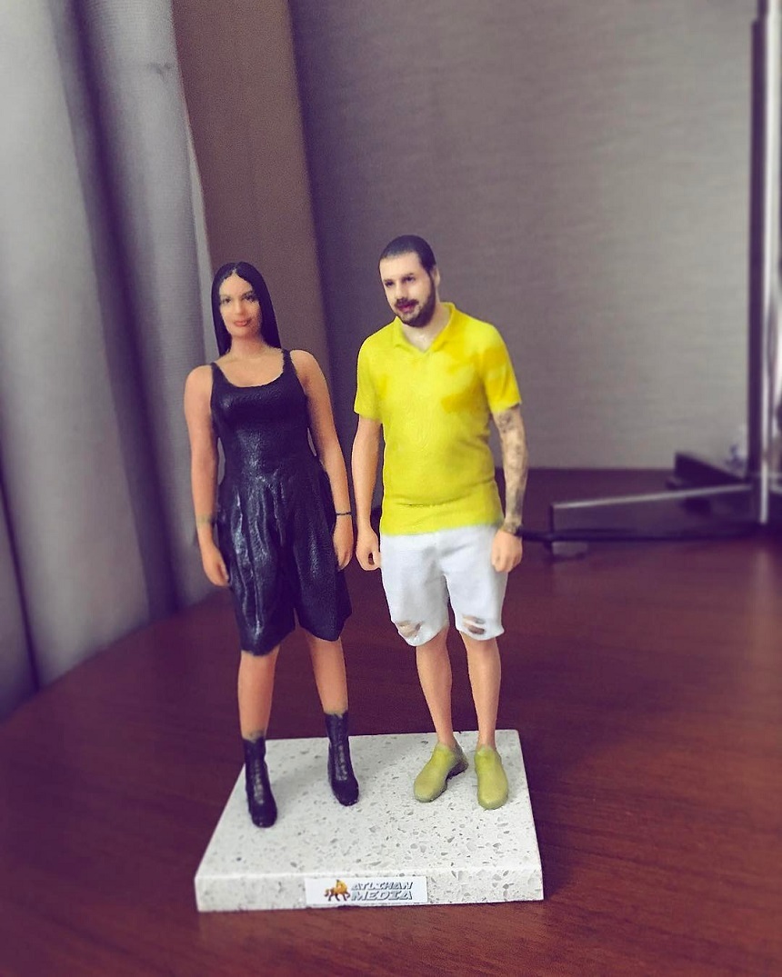 Betty şi Cătălin şi-au făcut un cadou inedit!