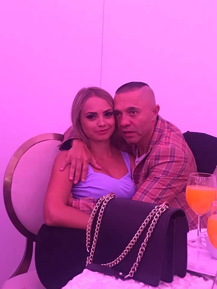 Nicolae Guţă are o nouă iubită.