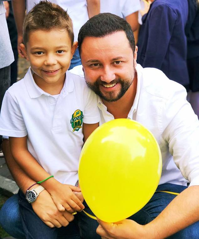 Măruţă şi-a condus fiul la şcoală