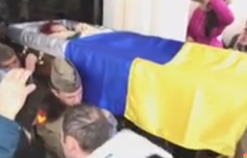 Sicriul a fost scos din biserică