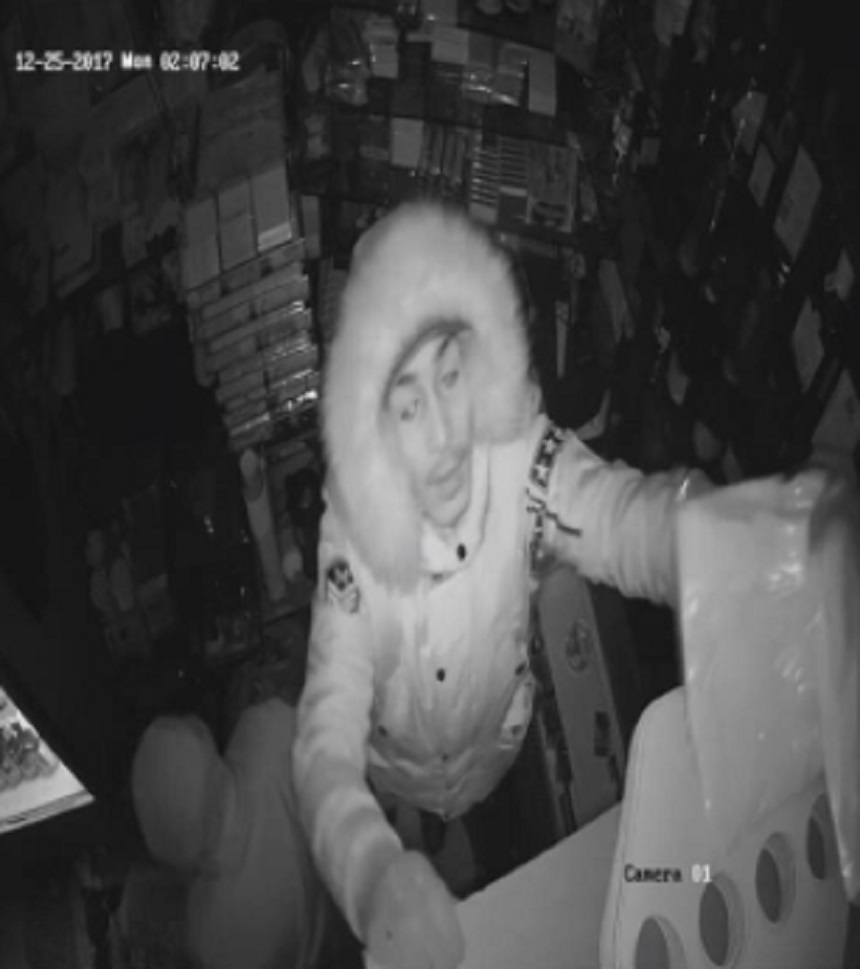 Hoţul care a spart magazinul prietenilor Marei Bănică