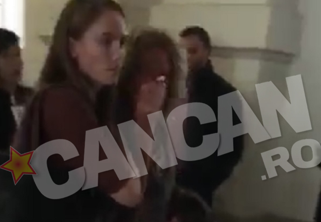 Mama lui David (alături de sora spionului, Sarah) a plâns pe holurile Curţii de Apel