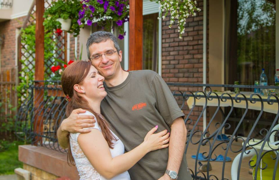 Dan Condrea a cunoscut-o pe a doua soţie, Uliana, prin intermediul contabilei lui, originară şi ea din Republica Moldova