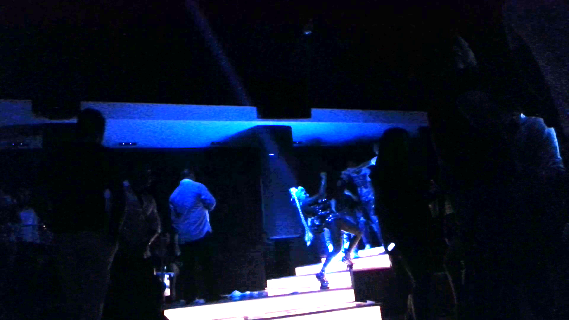 Dansatoarea a fost pe deliciul fotbalistului