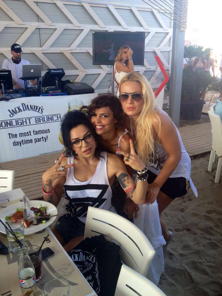 Andreea Popescu si Dj Wanda au devenit prietene foarte bune