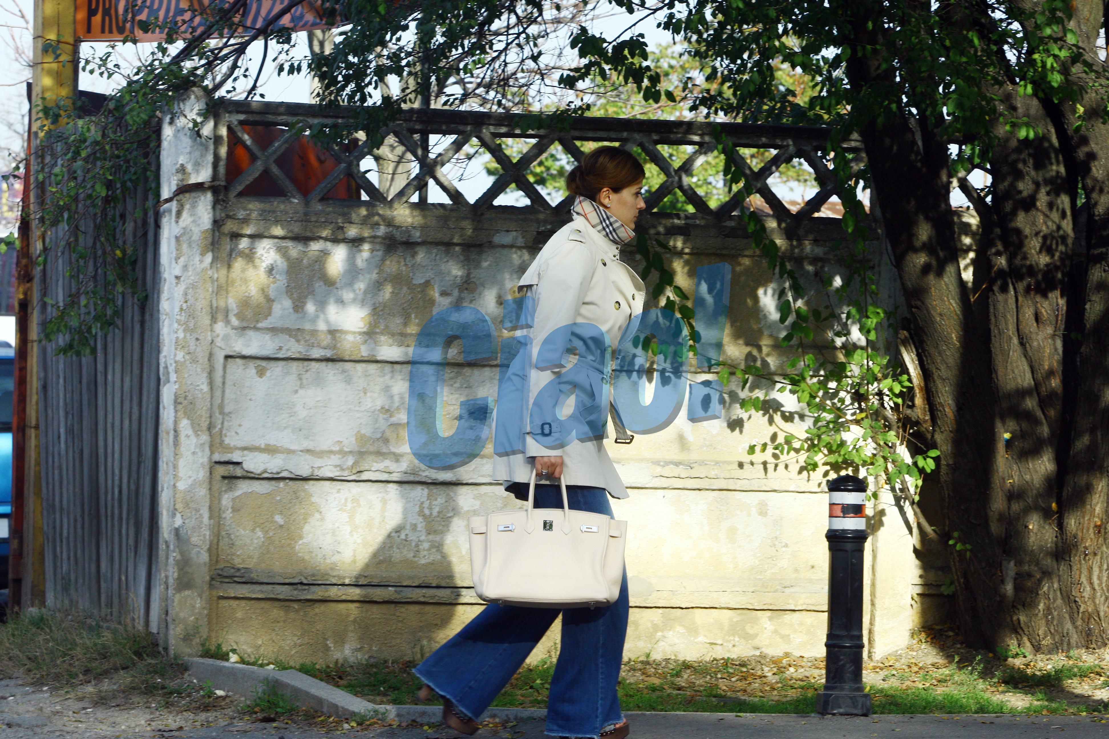 Sotia lui Gica Popescu se imbraca cu gust, dar nu epateaza