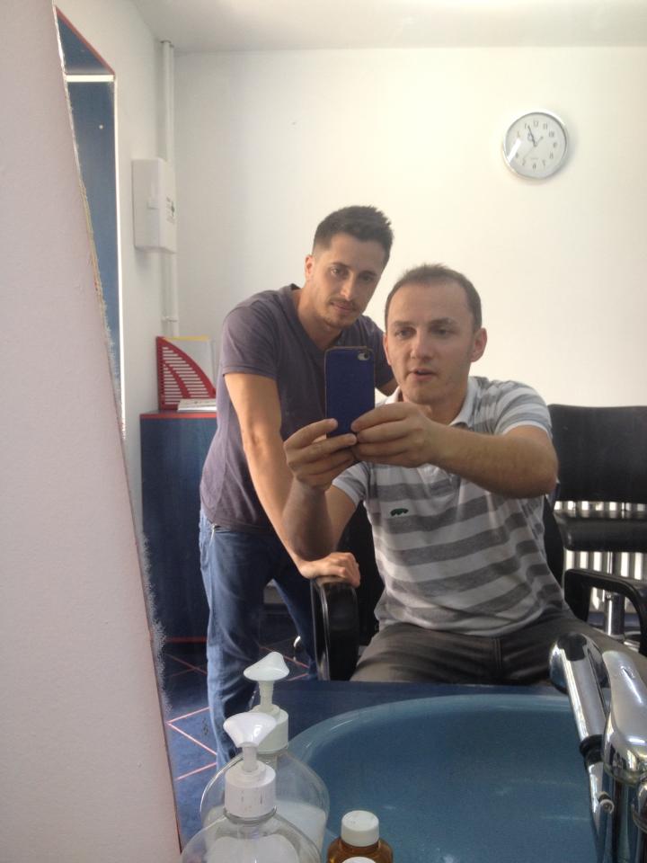 Traistariu la frizerie