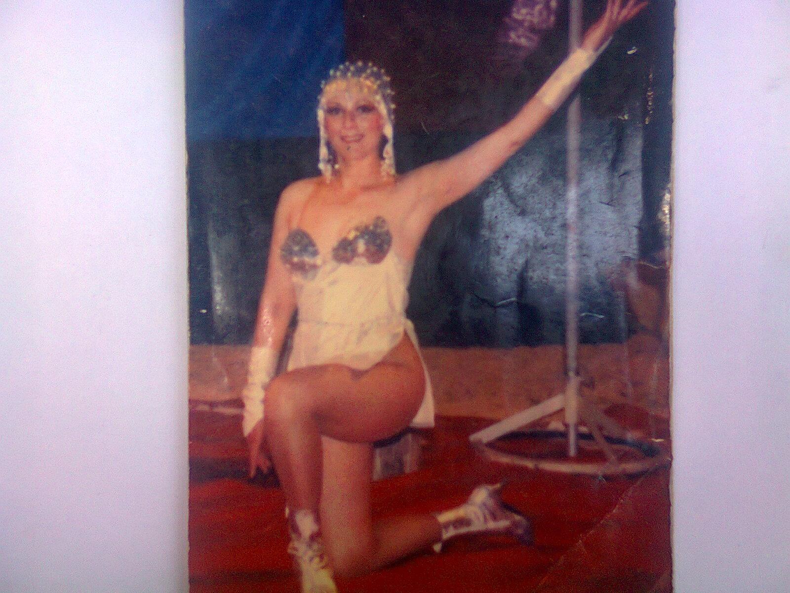 In tinerete, Daniela Bercea a fost prezentatoare la circ. Sursa: Facebook