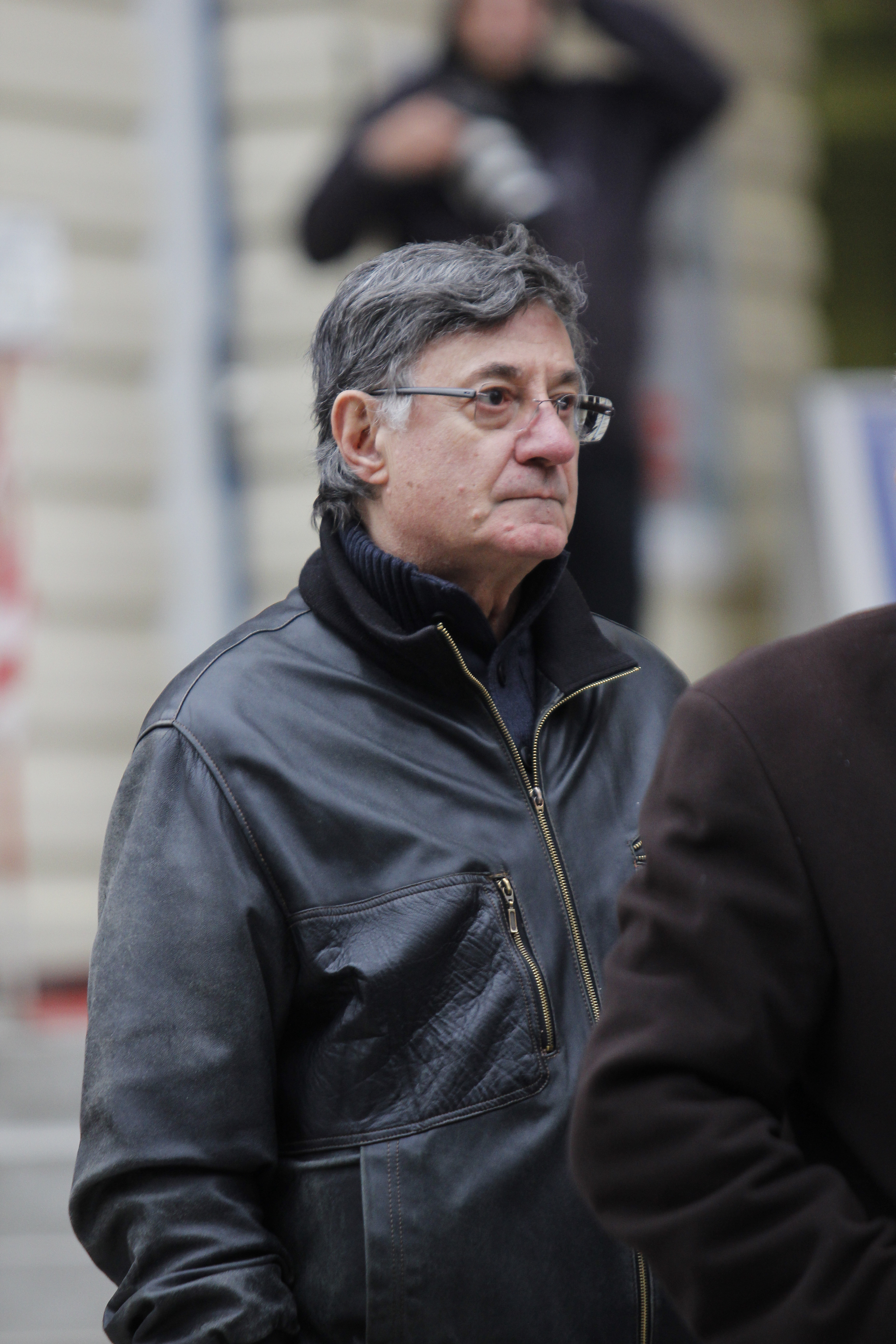 Ion Caramitru, directorul TNB, a vrut sa dea acces liber publicului la capataiul lui Serban Ionescu