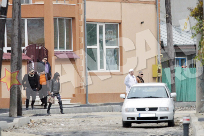 Nutu Camataru si-a convocat oamenii la o intalnire, saptamana trecuta, inainte ca fratele lui, Sile, sa fie eliberat