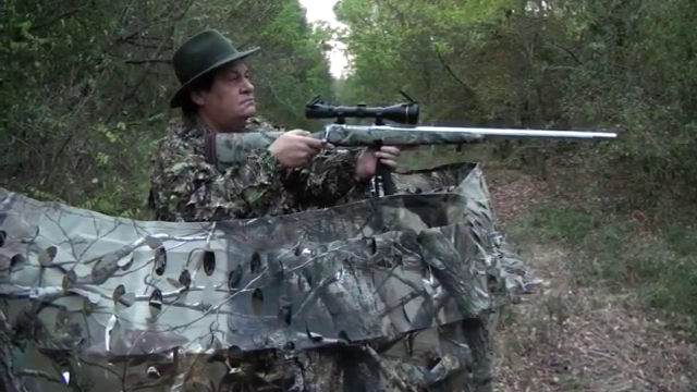 Ionela Cornea si cu unul din fratii ei, Iulius Cornea, au povestit despre drama cumplita prin care acestia au trecut