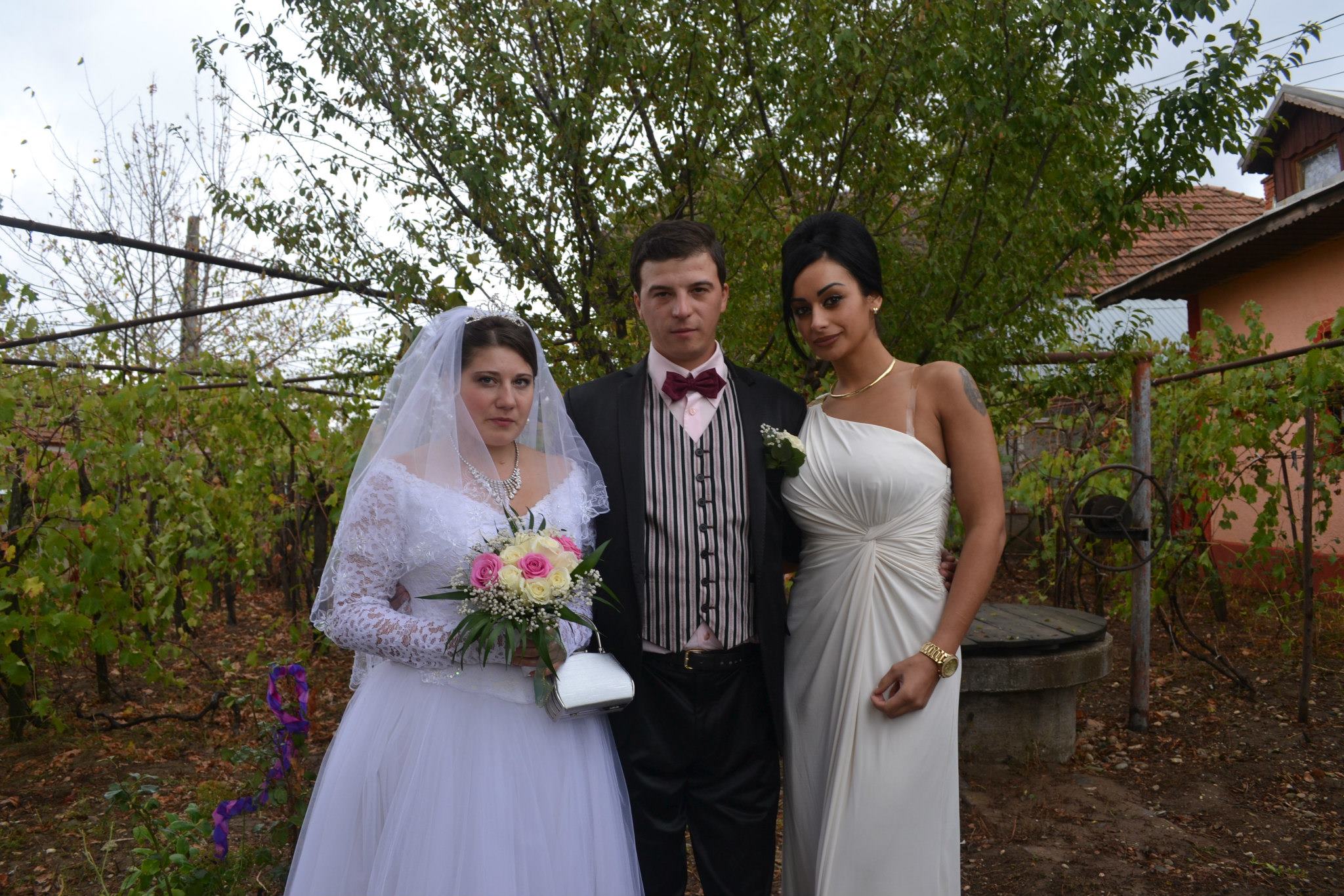 Silvana a venit luna trecuta in Romania pentru nunta fratelui ei