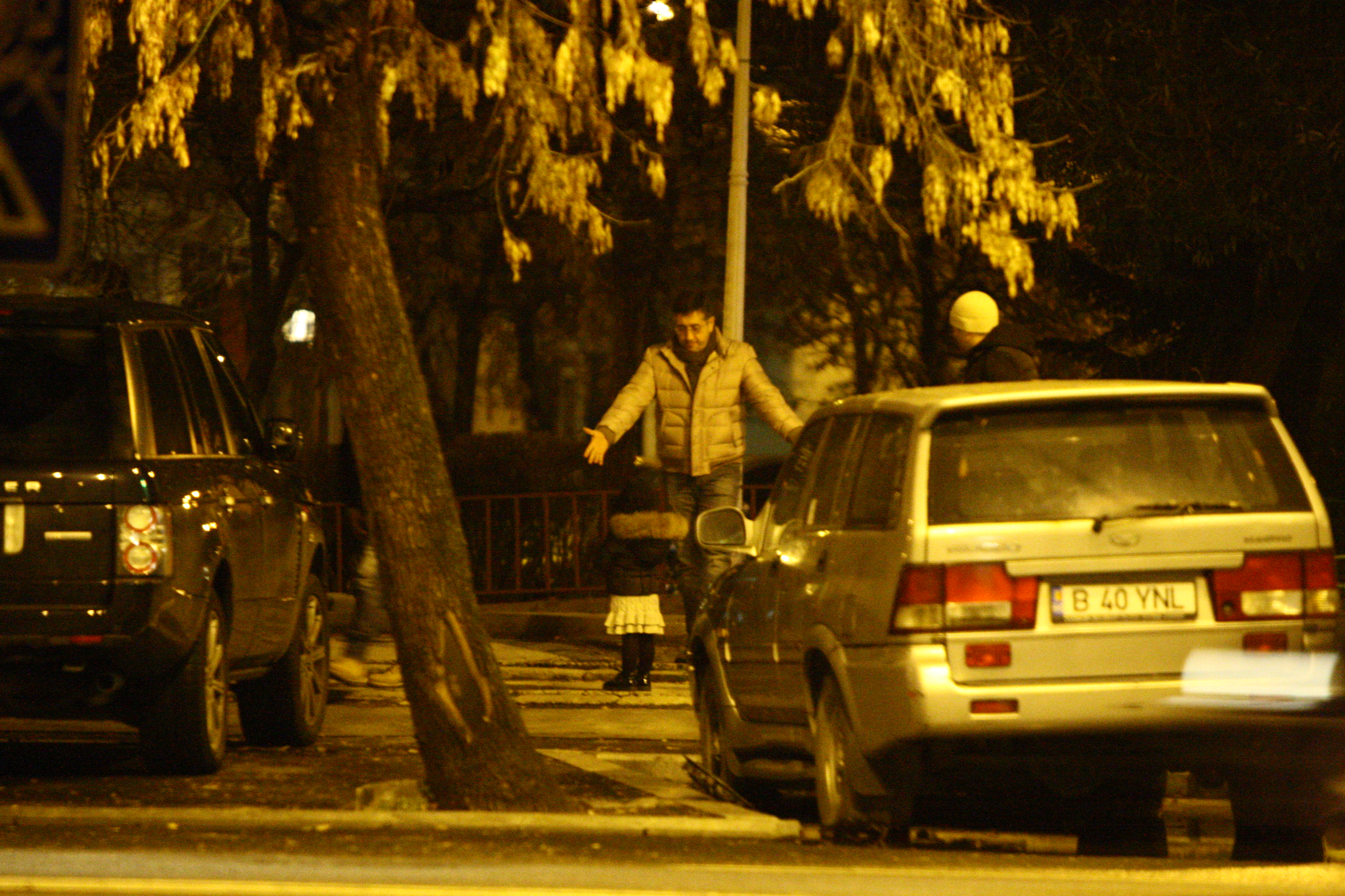 Micuta Maya are o relatie speciala cu bunicul ei