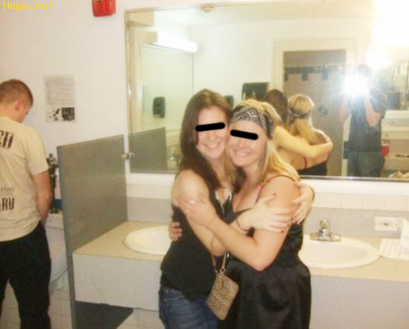 Fata esti frumoasa, dar cam...aranjata!