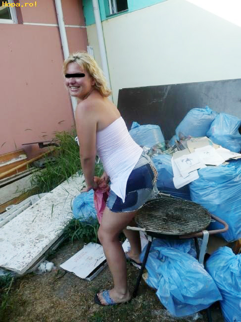 Fata esti frumoasa, dar cam...aranjata!