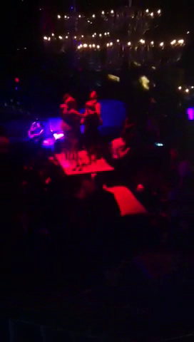 In noaptea de Revelion, Piturca a facut din nou show, alaturi de animatoarele din club