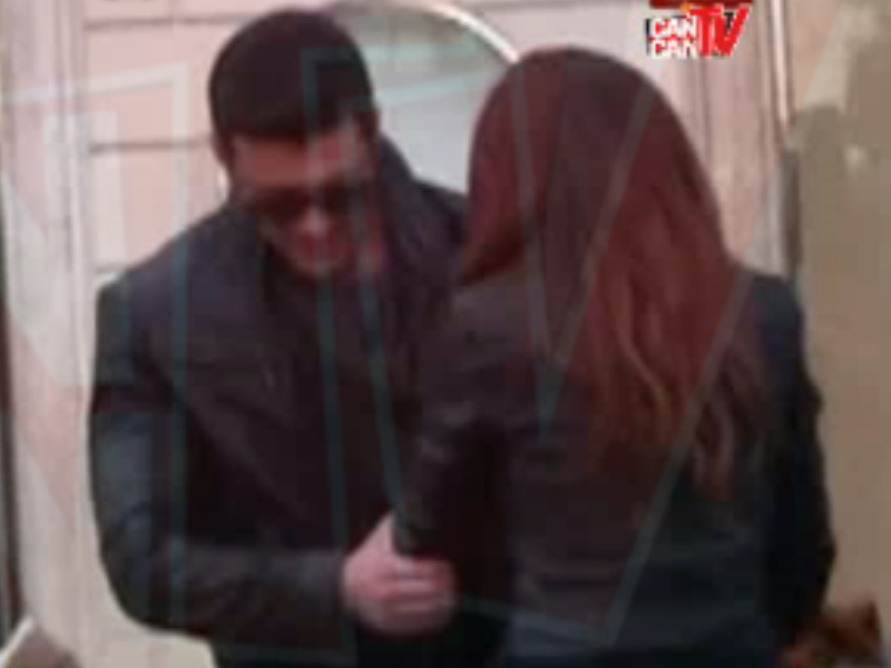 VIDEO Partea ultra secretă a vacanţei de la Roma! De ce a ieşit Bianca aproape goală pe geamul camerei de hotel?