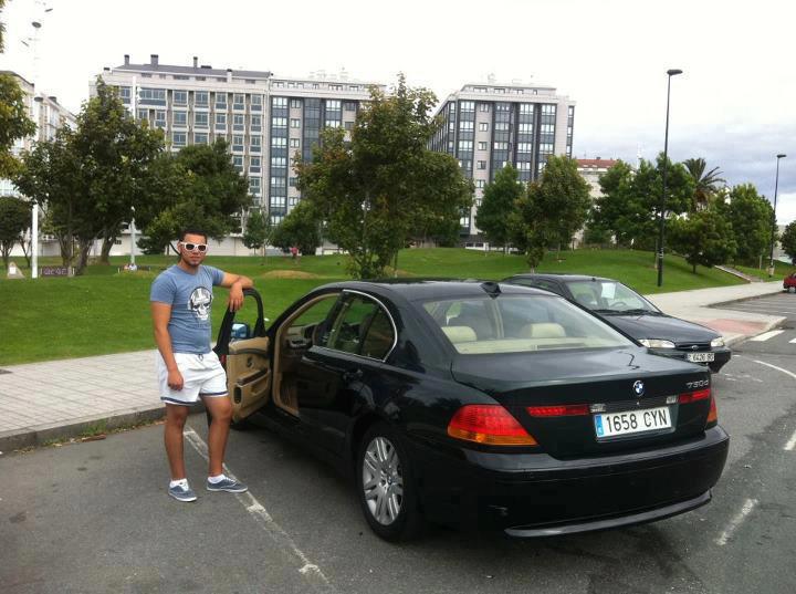 Liviu Chiroaica schimba masinile ca pe sosete