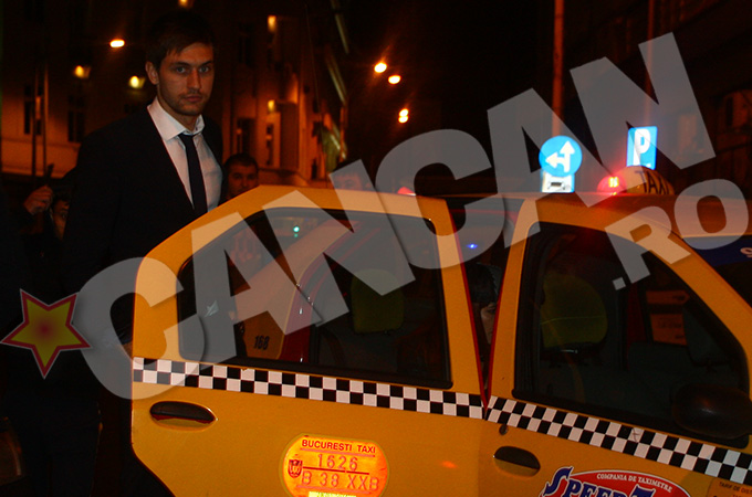 Tatarusanu a preferat sa plece acasa cu un taxi si sa lase masina in fata clubului