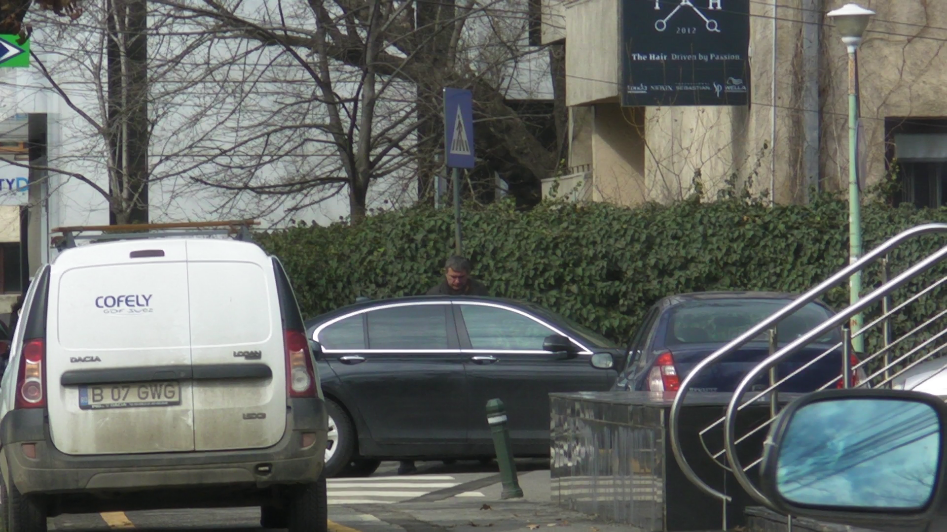 Hagi si-a lasat masina, timp de 30 de minute, fix pe trecerea de pietoni