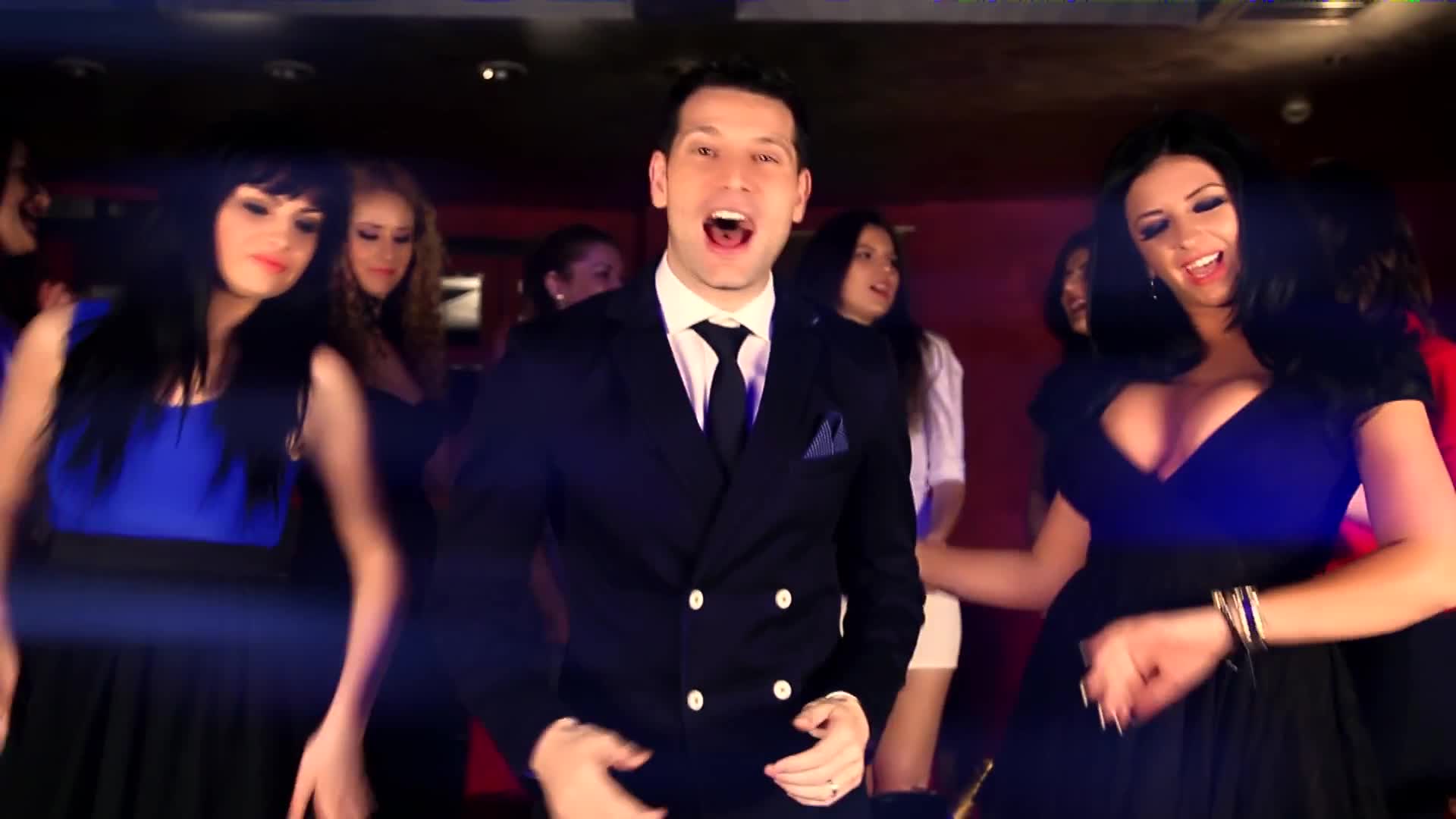 Oana a acceptat imediat sa devina personaj in maneaua 