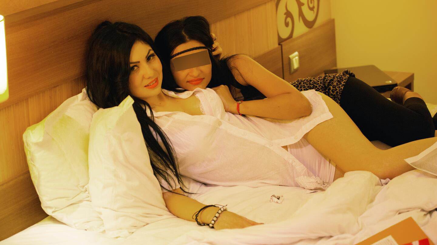 Pana acum, cantareata nu a impartit patul cu niciun barbat, ci doar cu prietenele ei