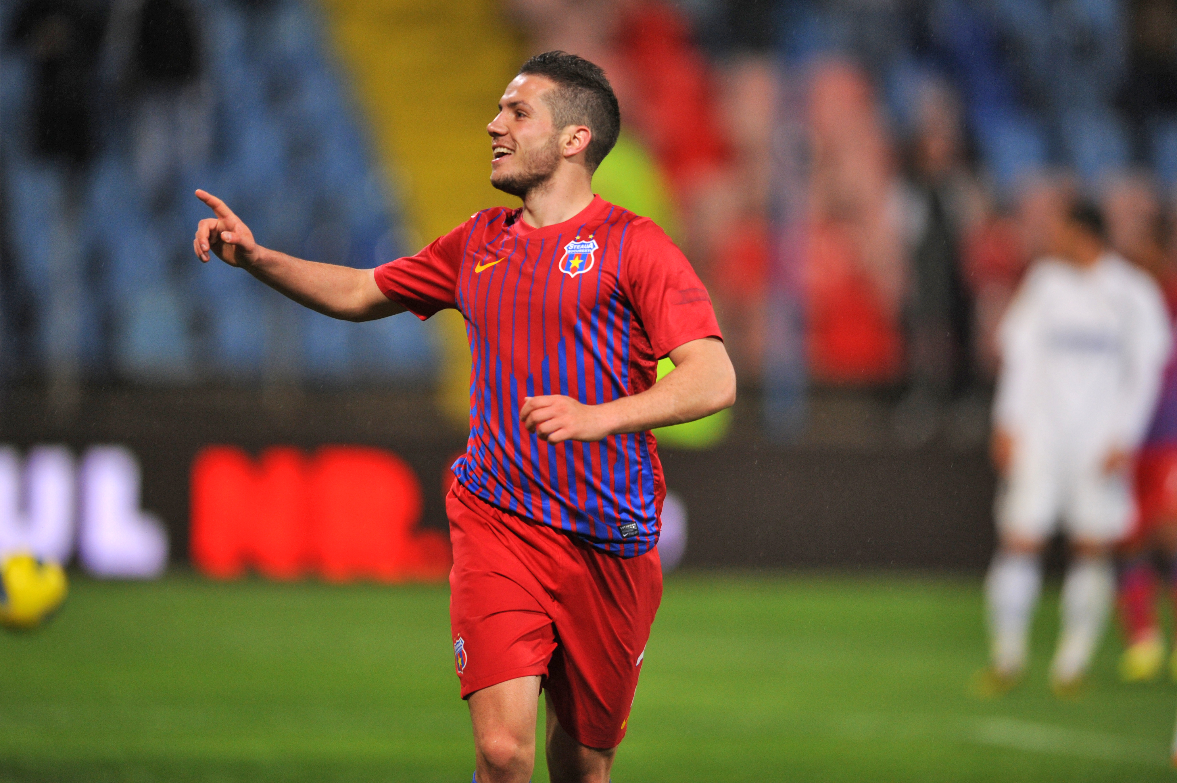 Alexandru Chipciu este fotbalist la Steaua