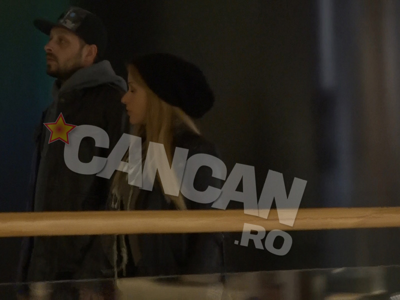 Ea e femeia care i-a îmblânzit inima lui Ombladon! Uite ce frumos se ţin de mână, la mall! Le stă bine împreună?