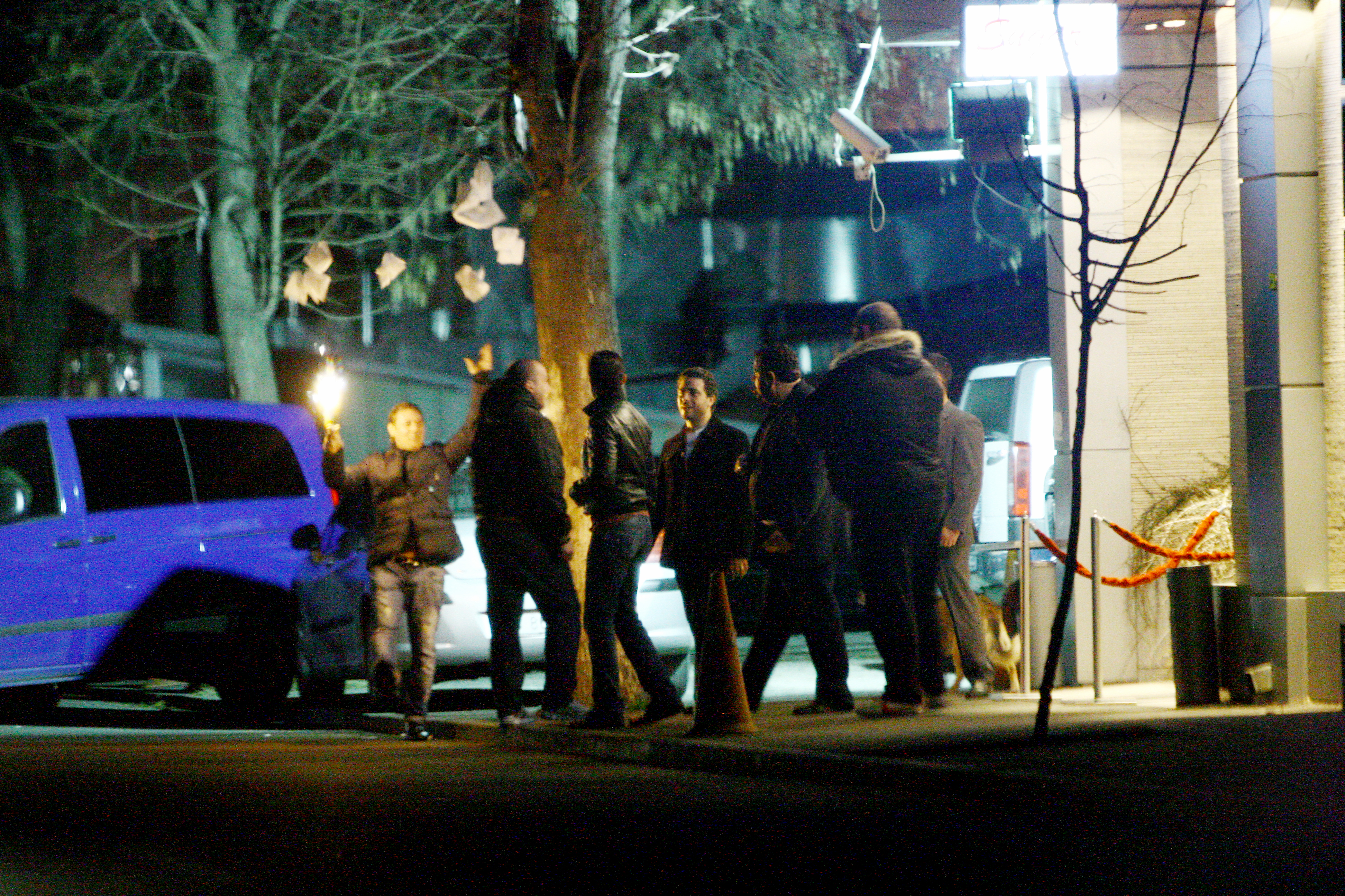 Cand isi da seama ca Max se amuza, pargagiul Giani de la Bamboo isi continua 