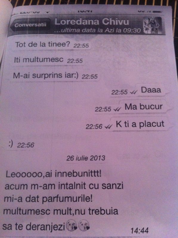 Blonda raspundea avansurilor lui Leo