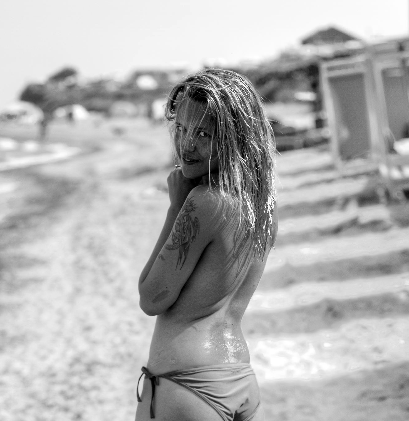 Tisha a pozat sexy pentru iubitul ei credit foto: Iulian Alexandru Popa